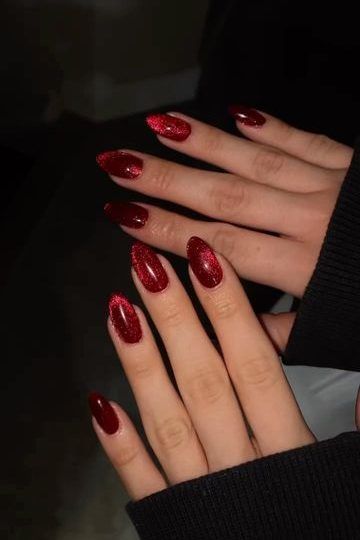 red Cat eye Nails