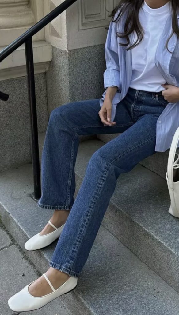 Blue Denim Chic March Outfits