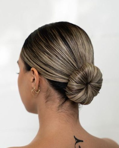 thick bun hair tutorial