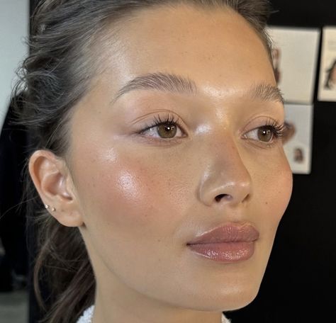 Dewy Radiant Skin trend
