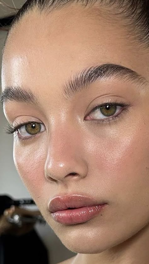 No Makeup Makeup Spring Makeup Trends