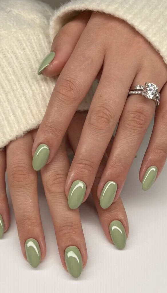 Spring green nails