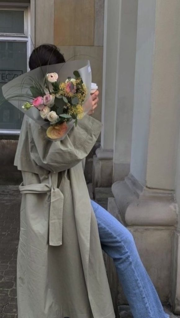 Pinterest Worthy Spring Weekend Outfits - coat and denim