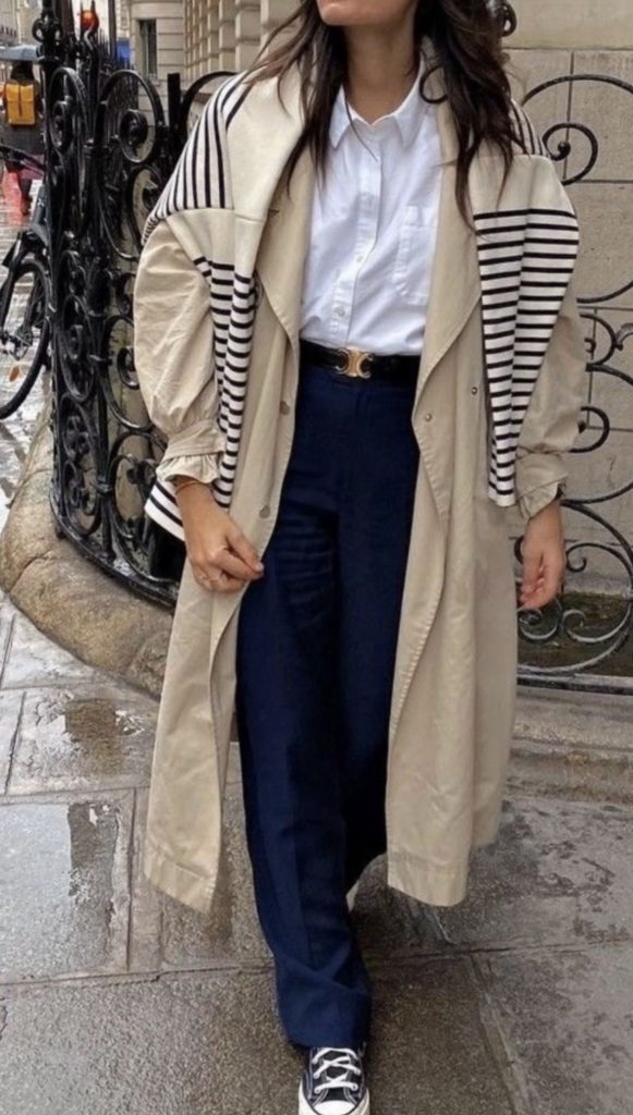 Pinterest Worthy Spring Weekend Outfits - button down and blue pants 
