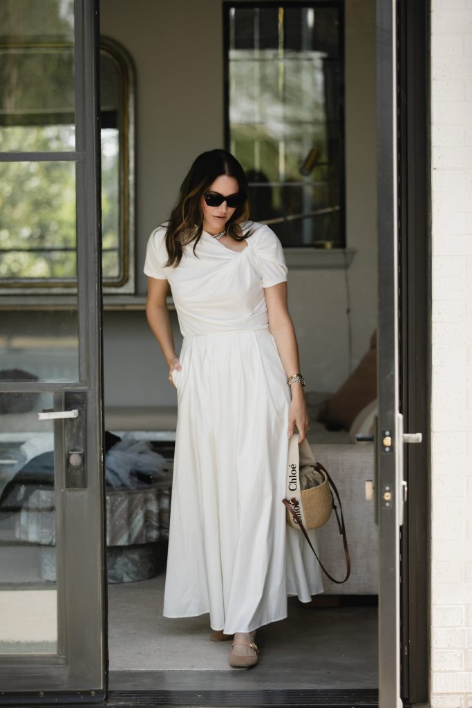 Monochrome White Outfits