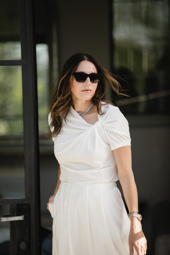 White Skirt Elegant spring outfits