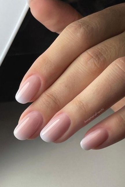 Nude Ombre Nails