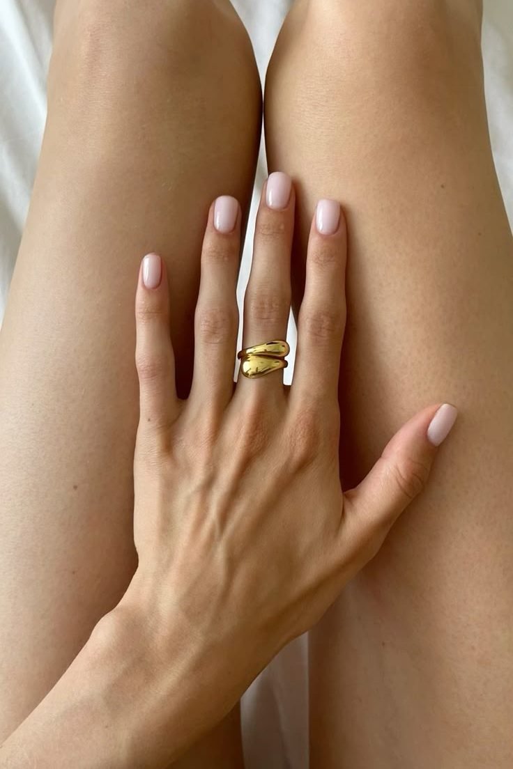 Short Classy Nude Nail Designs