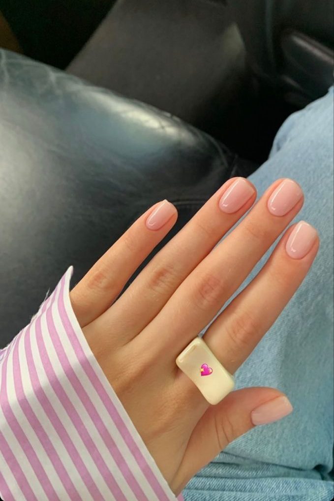 Short Classy Nude Nail Designs
