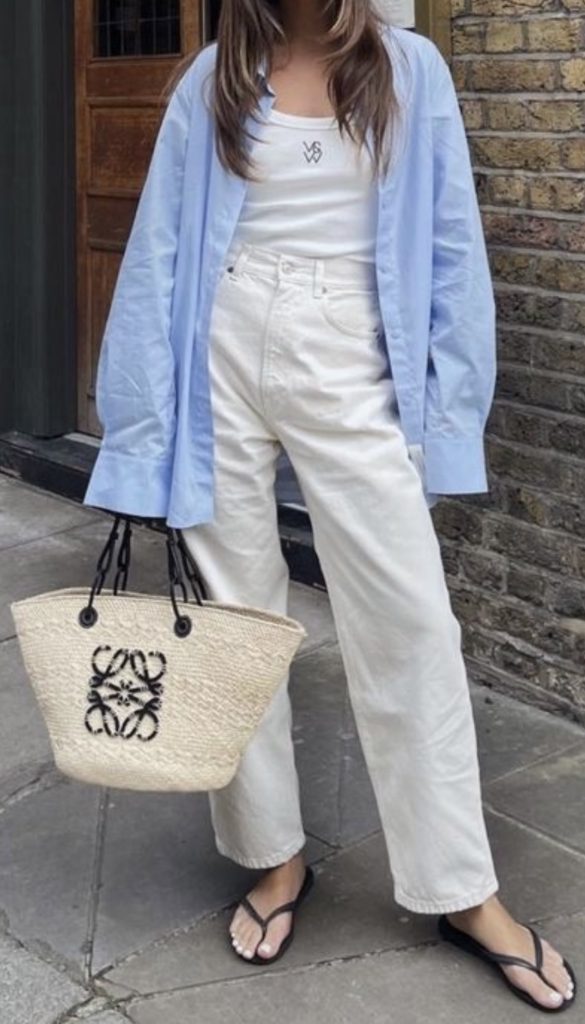 White Pants Summer Airport Outfits
