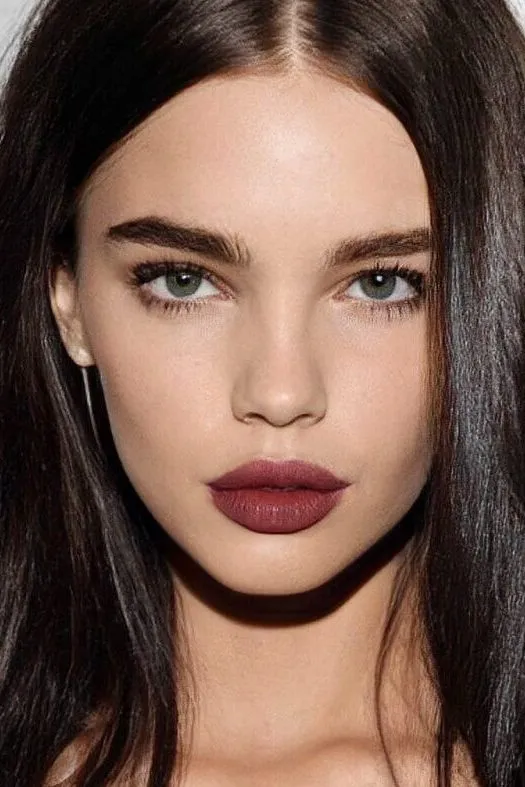 Soft Sculpt & Matte Drama makeup