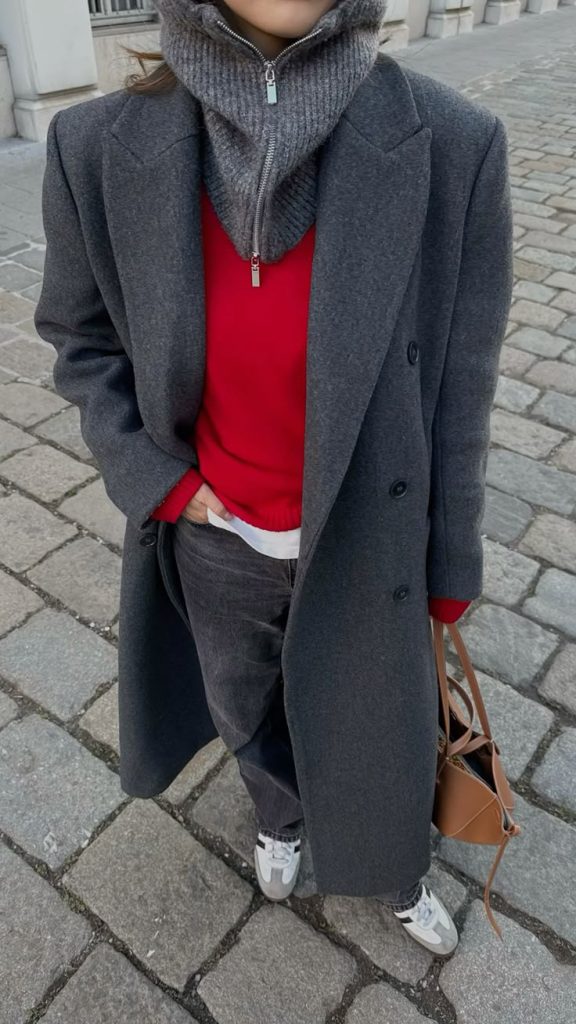 chic fall coat outfit
